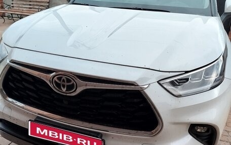 Toyota Highlander, 2025 год, 4 550 000 рублей, 1 фотография