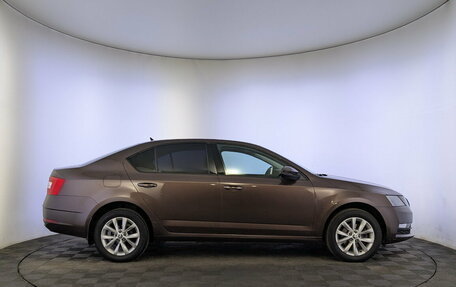 Skoda Octavia, 2019 год, 1 750 000 рублей, 4 фотография