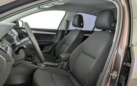 Skoda Octavia, 2019 год, 1 750 000 рублей, 18 фотография