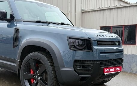 Land Rover Defender II, 2021 год, 5 900 000 рублей, 1 фотография
