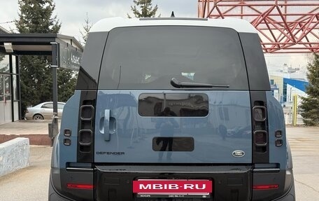 Land Rover Defender II, 2021 год, 5 900 000 рублей, 3 фотография