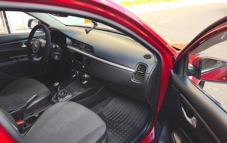 KIA Rio IV, 2017 год, 1 290 000 рублей, 8 фотография
