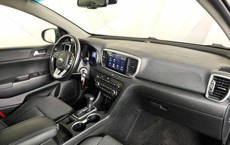 KIA Sportage IV рестайлинг, 2021 год, 2 497 000 рублей, 13 фотография