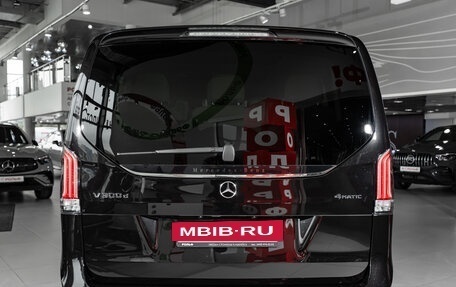 Mercedes-Benz V-Класс, 2026 год, 14 832 000 рублей, 6 фотография