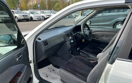 Toyota Carina, 2001 год, 589 000 рублей, 10 фотография