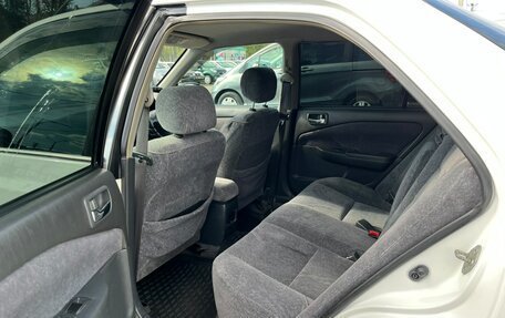 Toyota Carina, 2001 год, 589 000 рублей, 11 фотография