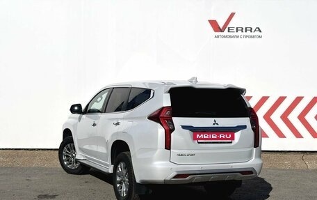 Mitsubishi Pajero Sport III рестайлинг, 2020 год, 4 100 000 рублей, 3 фотография