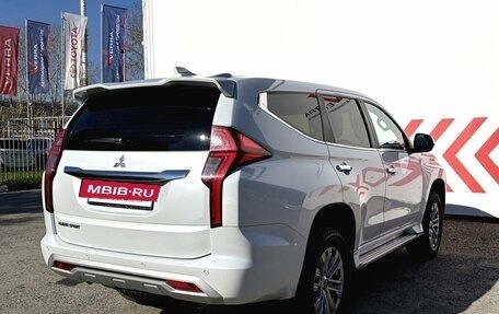 Mitsubishi Pajero Sport III рестайлинг, 2020 год, 4 100 000 рублей, 5 фотография