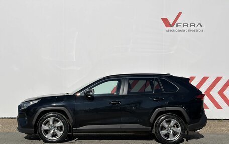 Toyota RAV4, 2021 год, 3 290 000 рублей, 2 фотография