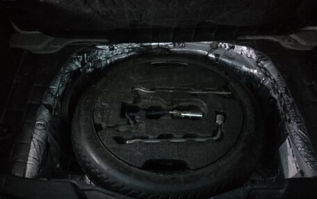 Toyota Ractis I, 2005 год, 520 000 рублей, 14 фотография
