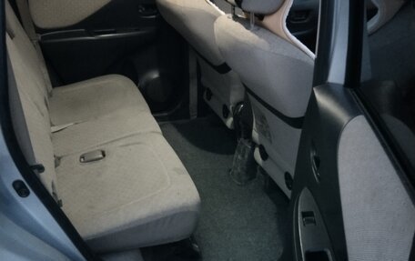 Toyota Ractis I, 2005 год, 520 000 рублей, 22 фотография