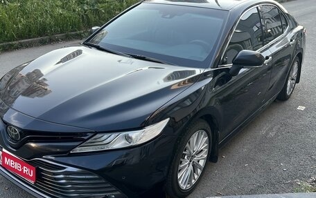 Toyota Camry, 2020 год, 2 600 000 рублей, 1 фотография