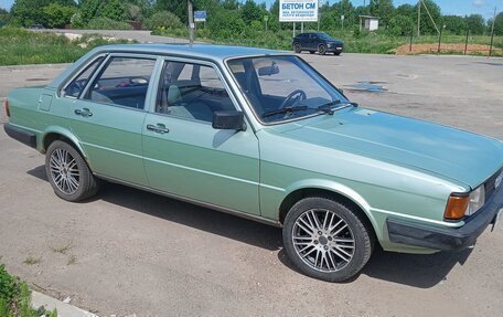 Audi 80, 1982 год, 450 000 рублей, 1 фотография