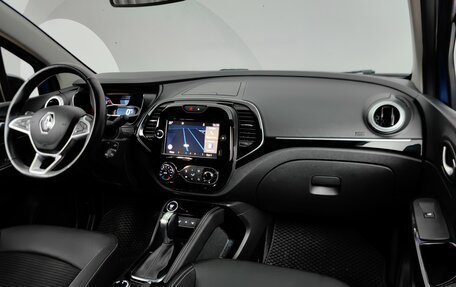 Renault Kaptur I рестайлинг, 2021 год, 1 499 000 рублей, 12 фотография