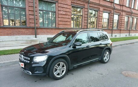 Mercedes-Benz GLB, 2021 год, 3 890 000 рублей, 3 фотография