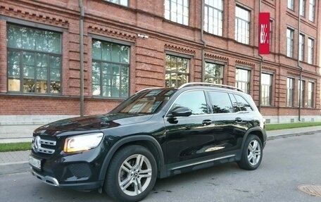 Mercedes-Benz GLB, 2021 год, 3 890 000 рублей, 13 фотография