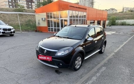 Renault Sandero I, 2012 год, 870 000 рублей, 2 фотография