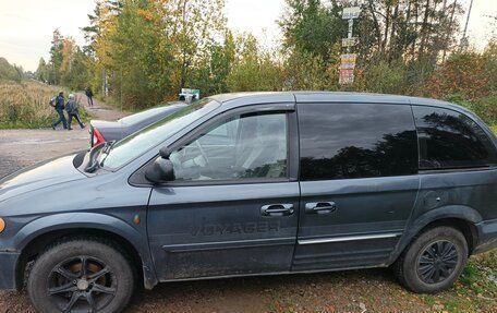 Chrysler Voyager IV, 2002 год, 300 000 рублей, 6 фотография
