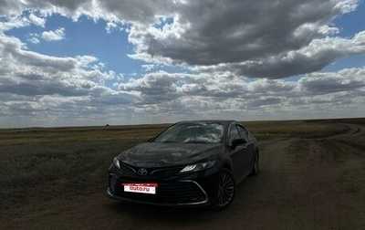 Toyota Camry, 2021 год, 3 300 000 рублей, 1 фотография