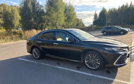 Toyota Camry, 2021 год, 3 300 000 рублей, 7 фотография