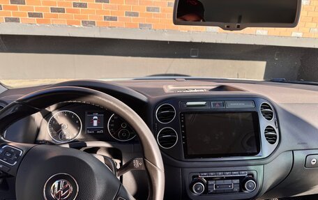 Volkswagen Tiguan I, 2012 год, 1 850 000 рублей, 13 фотография