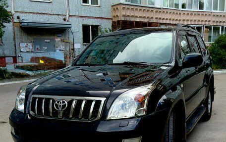 Toyota Land Cruiser Prado 120 рестайлинг, 2008 год, 2 500 000 рублей, 1 фотография