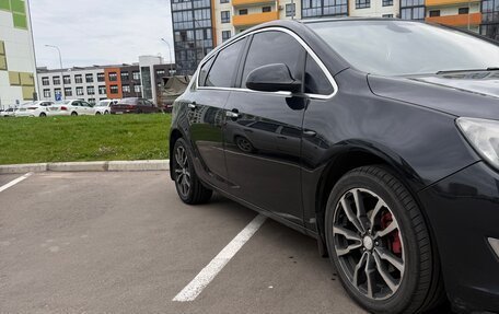 Opel Astra J, 2013 год, 700 000 рублей, 6 фотография