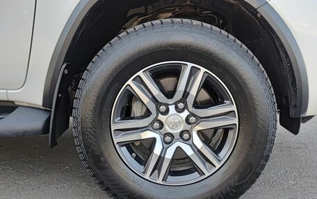 Toyota Fortuner II, 2019 год, 3 399 000 рублей, 22 фотография