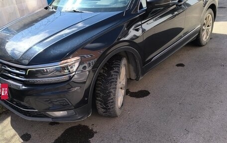Volkswagen Tiguan II, 2017 год, 1 550 000 рублей, 3 фотография