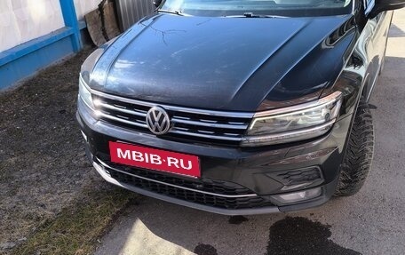 Volkswagen Tiguan II, 2017 год, 1 550 000 рублей, 2 фотография