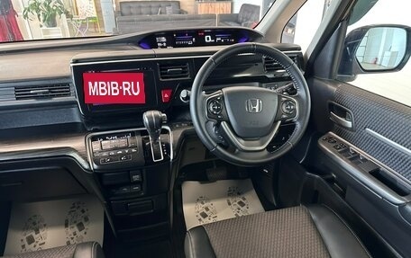 Honda Stepwgn IV, 2015 год, 1 849 000 рублей, 15 фотография