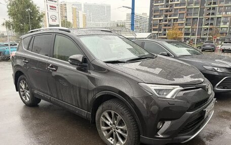 Toyota RAV4, 2016 год, 2 700 000 рублей, 4 фотография