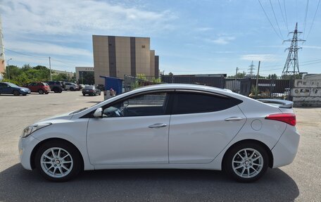 Hyundai Avante, 2012 год, 550 000 рублей, 3 фотография