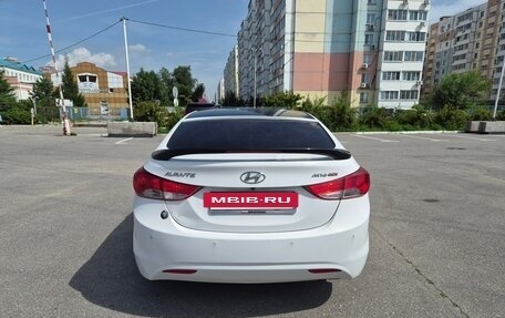 Hyundai Avante, 2012 год, 550 000 рублей, 5 фотография