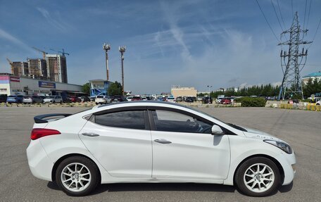 Hyundai Avante, 2012 год, 550 000 рублей, 10 фотография