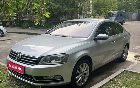 Volkswagen Passat B7, 2012 год, 1 100 000 рублей, 1 фотография