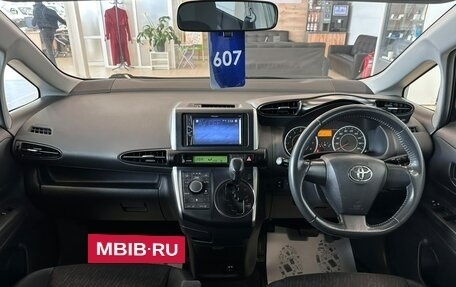 Toyota Wish II, 2010 год, 1 379 000 рублей, 16 фотография