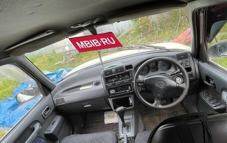 Toyota RAV4, 1995 год, 250 000 рублей, 5 фотография