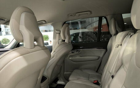 Volvo XC90 II рестайлинг, 2016 год, 2 720 000 рублей, 15 фотография