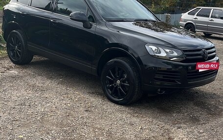 Volkswagen Touareg III, 2013 год, 2 550 000 рублей, 10 фотография