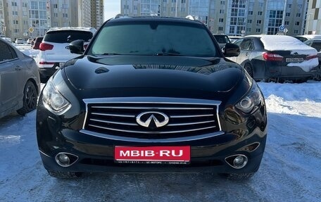 Infiniti FX II, 2013 год, 2 449 000 рублей, 1 фотография