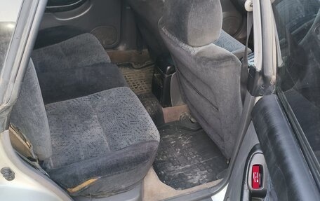 Subaru Legacy Lancaster II, 2001 год, 350 000 рублей, 8 фотография