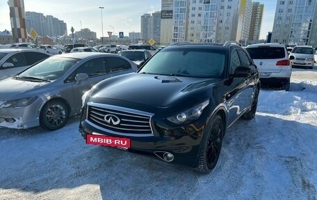Infiniti FX II, 2013 год, 2 449 000 рублей, 2 фотография