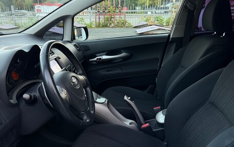 Toyota Auris II, 2007 год, 835 000 рублей, 10 фотография