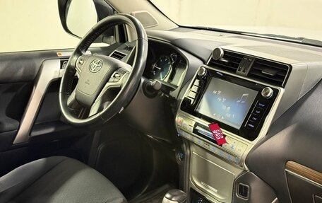 Toyota Land Cruiser Prado 150 рестайлинг 2, 2018 год, 5 200 000 рублей, 18 фотография