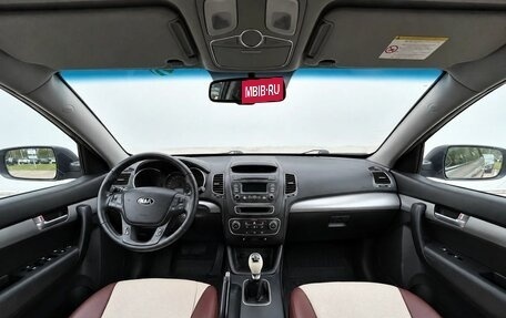 KIA Sorento II рестайлинг, 2013 год, 1 590 000 рублей, 13 фотография