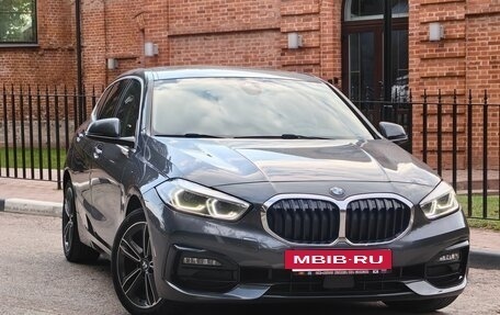 BMW 1 серия, 2021 год, 3 050 000 рублей, 8 фотография