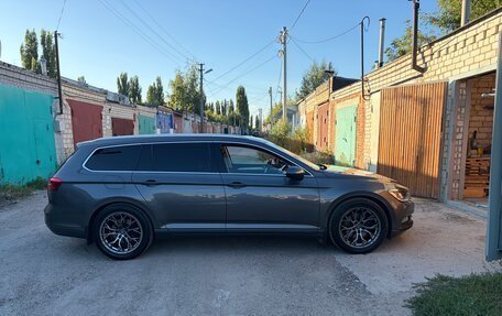 Volkswagen Passat B8 рестайлинг, 2017 год, 2 000 000 рублей, 4 фотография