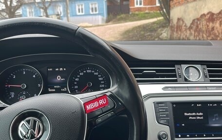 Volkswagen Passat B8 рестайлинг, 2017 год, 2 000 000 рублей, 17 фотография