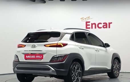Hyundai Kona I, 2022 год, 1 320 000 рублей, 2 фотография